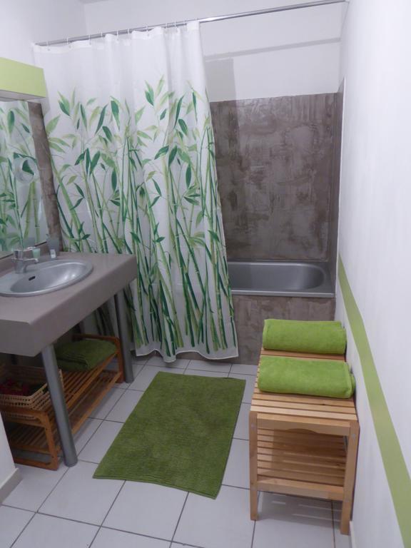 Les Arceaux Apartment มงต์เปอลิเยร์ ภายนอก รูปภาพ